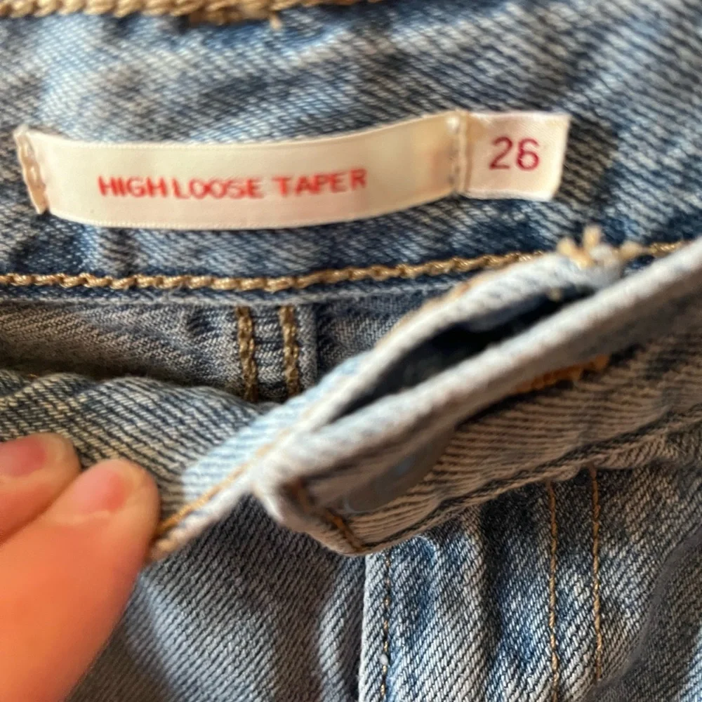 Levi's Premium High Rise Loose Tapered Distressed Denim Jeans